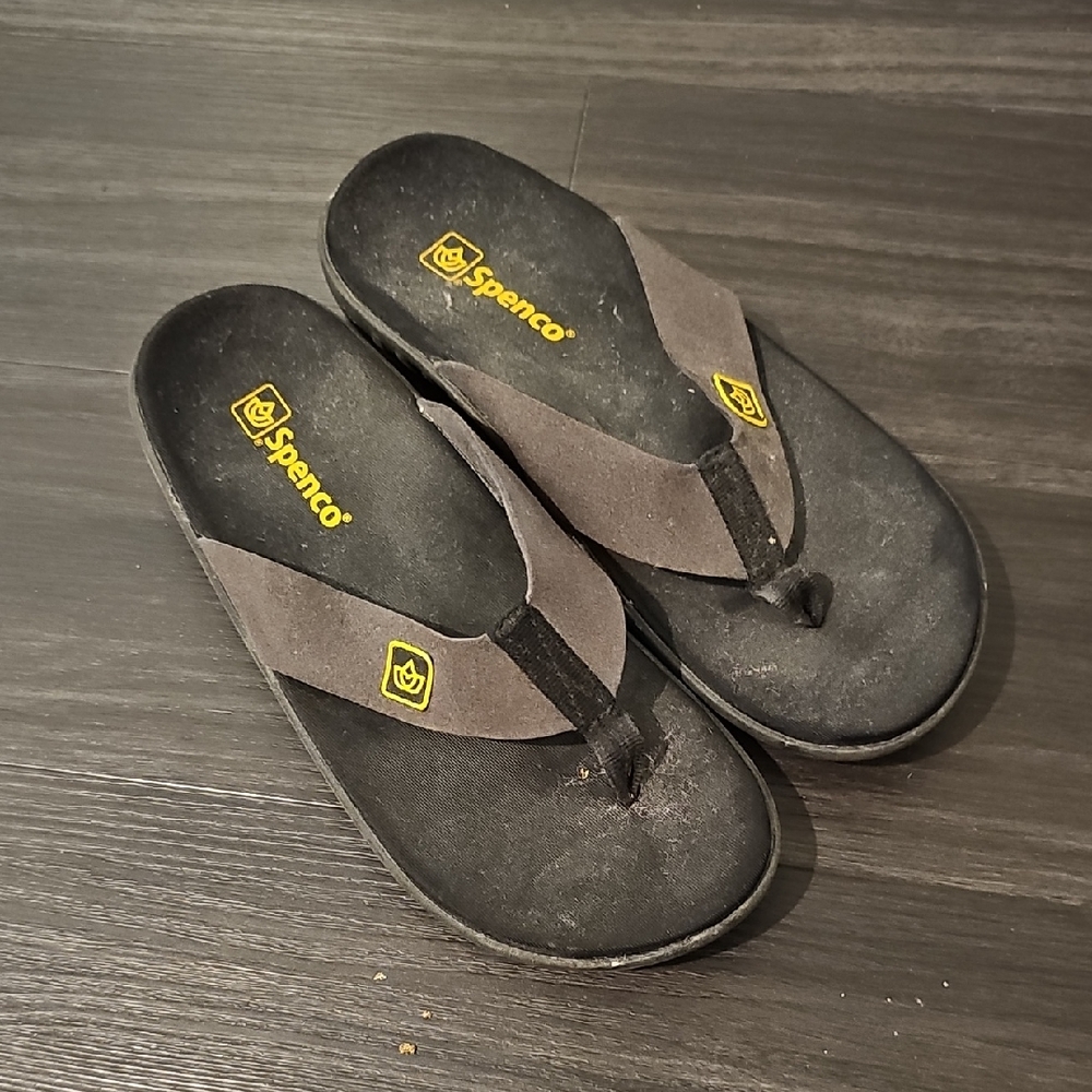 Spenco Men's Black and Gray Flip-Flops